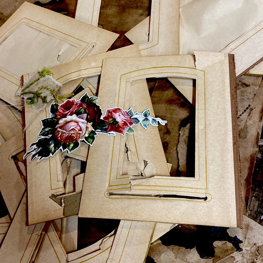 Antique Gothic Grunge junk journal - Picture 5 of 13